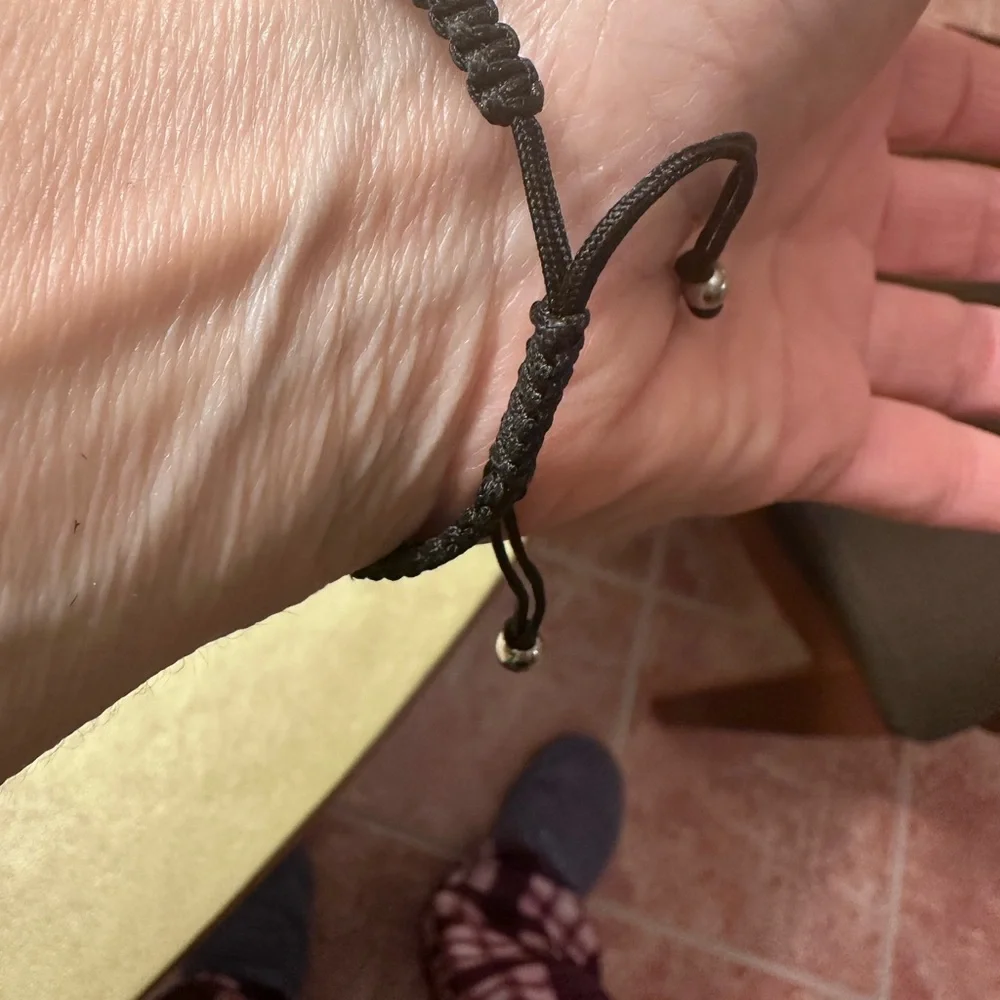 Cross Bracelet (Adjustable)